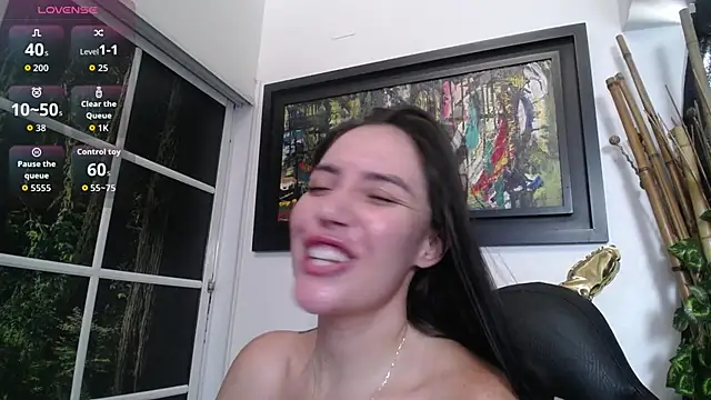 Snapshot of brianna_196 chatting on April 22, 7:59 pm brianna 196 online show from April 22, 7:59 pm