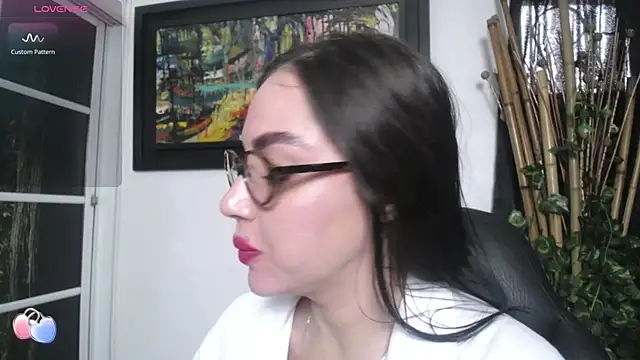 Snapshot of brianna_196 chatting on June 4, 7:42 pm brianna 196 online show from June 4, 7:42 pm