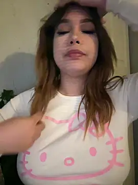 Snapshot of cyberspaceangell chatting on February 5, 2:19 am cyberspaceangell online show from February 5, 2:19 am