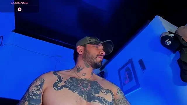 CamiloGray  online show from March 10, 5:39 pm