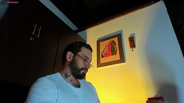 CamiloGray  online show from March 11, 3:29 pm