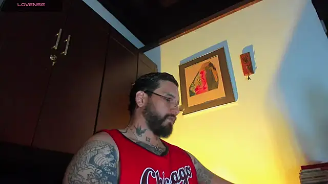 CamiloGray  online show from April 13, 2:11 pm