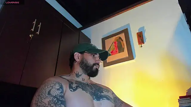 CamiloGray  online show from May 4, 1:40 pm