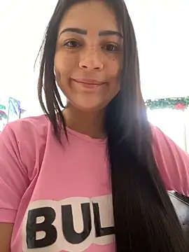 Snapshot of cutesarah_ chatting on January 4, 7:02 pm cutesarah online show from January 4, 7:02 pm