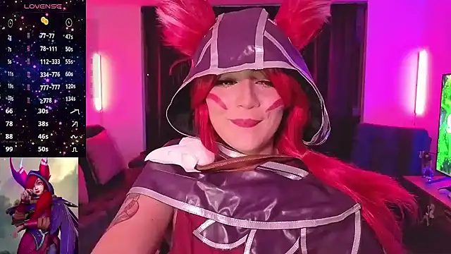 Snapshot of cutesarah_ chatting on October 18, 1:30 am cutesarah online show from October 18, 1:30 am