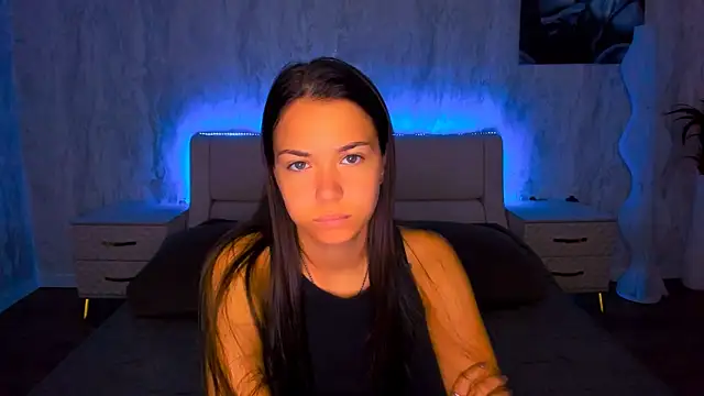 Snapshot of AlexaBarkley chatting on July 9, 12:26 am AlexaBarkley online show from July 9, 12:26 am