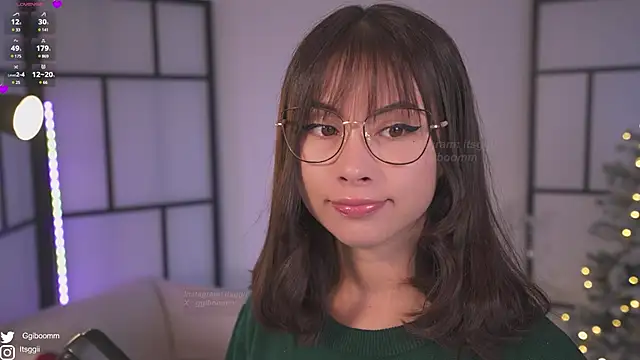 Gigi ohlala online show from December 7, 10:50 pm