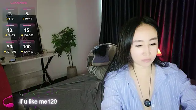 Snapshot of AsianQueens chatting on July 2, 2:55 am AsianQueens online show from July 2, 2:55 am