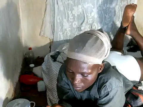 Snapshot of cute-shamza chatting on December 20, 5:31 pm cute-shamza online show from December 20, 5:31 pm