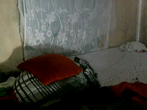 Snapshot of cute-shamza chatting on January 18, 4:38 am cute-shamza online show from January 18, 4:38 am