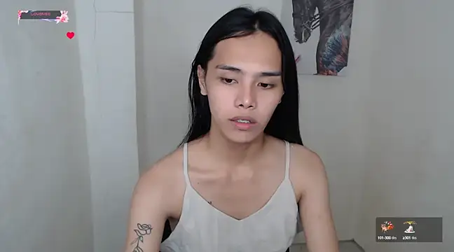 Snapshot of shecutie69 chatting on January 27, 9:13 am shecutie69 online show from January 27, 9:13 am