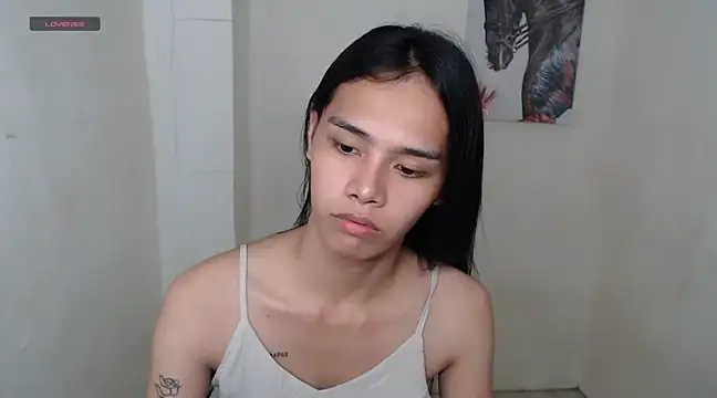 Snapshot of shecutie69 chatting on January 27, 8:17 pm shecutie69 online show from January 27, 8:17 pm