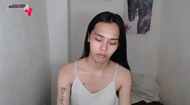 Snapshot of shecutie69 chatting on February 23, 9:26 pm shecutie69 online show from February 23, 9:26 pm