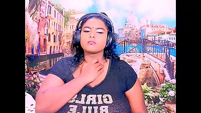 Indianfairy99 online show from March 5, 7:43 pm