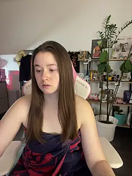 sweetest pie online show from April 4, 5:10 pm