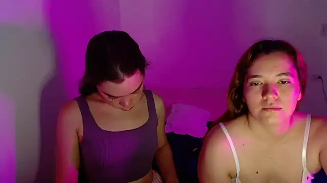 Snapshot of Gretten_wright chatting on November 4, 8:30 pm Gretten wright online show from November 4, 8:30 pm