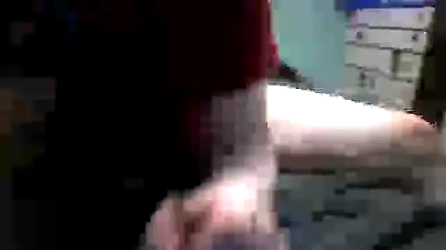 Snapshot of peaches_playz chatting on November 14, 1:43 pm peaches playz online show from November 14, 1:43 pm