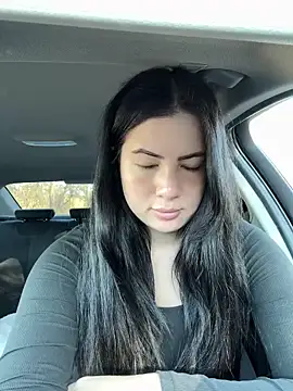 clairewntr online show from March 18, 2:59 pm