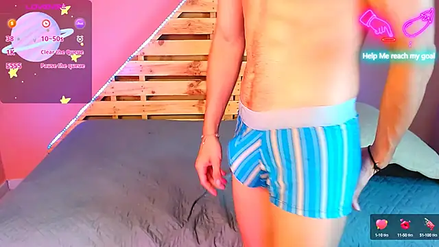 Snapshot of sexxgods chatting on January 18, 11:44 pm sexxgods online show from January 18, 11:44 pm