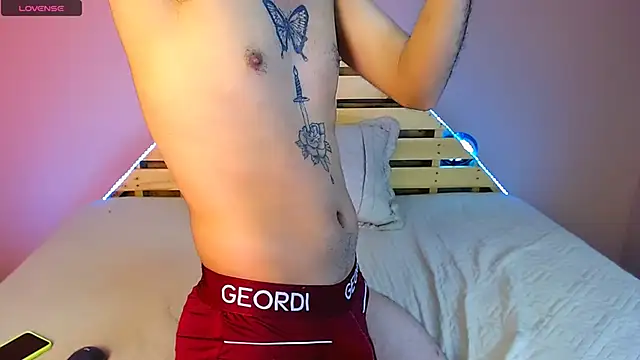 Snapshot of sexxgods chatting on February 13, 11:47 pm sexxgods online show from February 13, 11:47 pm