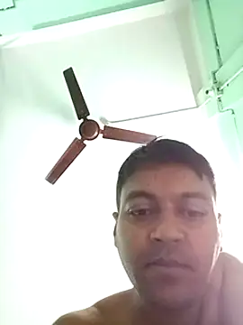 Snapshot of peterhotline chatting on February 15, 4:34 pm peterhotline online show from February 15, 4:34 pm