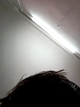 Snapshot of peterhotline chatting on February 15, 7:39 pm peterhotline online show from February 15, 7:39 pm