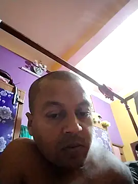 Snapshot of peterhotline chatting on November 26, 4:41 pm peterhotline online show from November 26, 4:41 pm