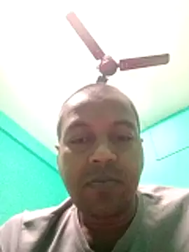 Snapshot of peterhotline chatting on December 4, 7:11 pm peterhotline online show from December 4, 7:11 pm