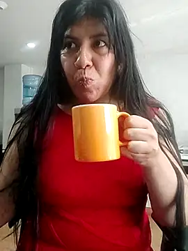 Snapshot of aisha_latina chatting on April 23, 3:03 pm aisha latina online show from April 23, 3:03 pm
