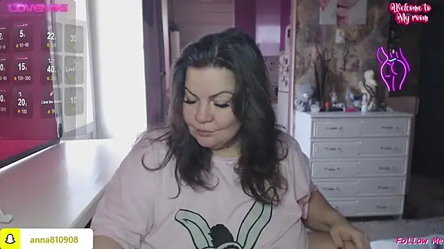 femme fatale1 online show from December 21, 9:38 am