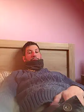 Taxidriver1988 online show from December 15, 2:43 pm