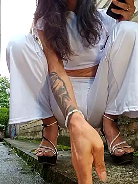 Yuky ta online show from January 12, 2:22 pm