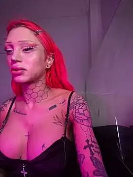 Snapshot of hiraheliss chatting on February 25, 7:18 am hiraheliss online show from February 25, 7:18 am