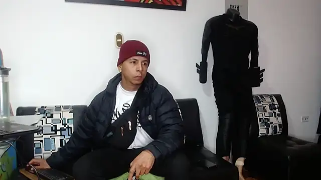 Snapshot of Black_hot266 chatting on September 15, 2:06 pm Black hot266 online show from September 15, 2:06 pm