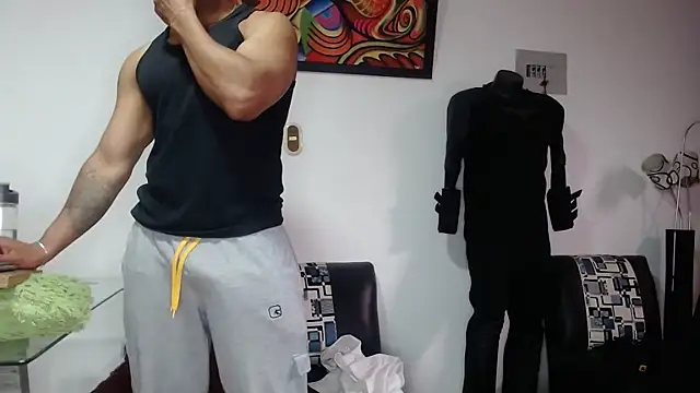 Snapshot of Black_hot266 chatting on November 20, 1:55 pm Black hot266 online show from November 20, 1:55 pm