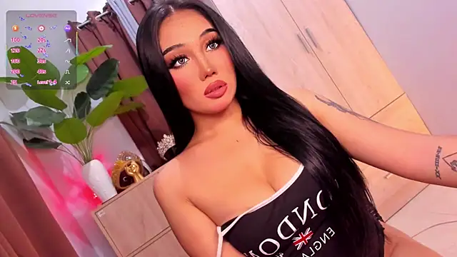 Snapshot of Icon1c_LiLy chatting on May 2, 12:26 am Icon1c LiLy online show from May 2, 12:26 am