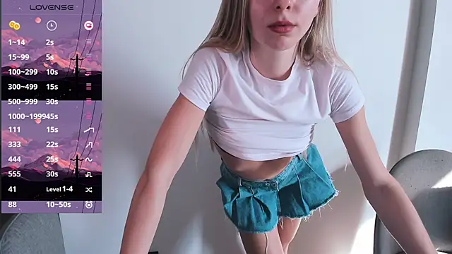 Aquilaris  online show from February 22, 10:58 am