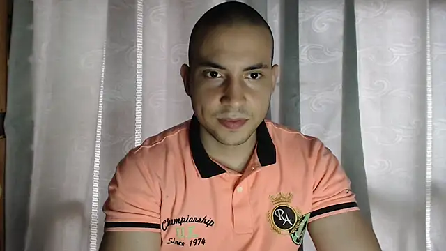 Armando 2002 online show from September 30, 4:56 pm