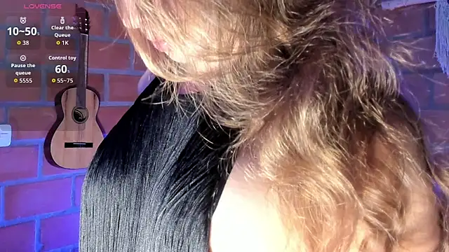 RouseColins online show from February 12, 10:27 pm