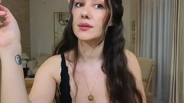 diamond desiree online show from March 15, 10:38 pm