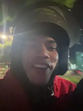 Snapshot of BestMasterForYou chatting on October 11, 9:52 am BestMasterForYou online show from October 11, 9:52 am