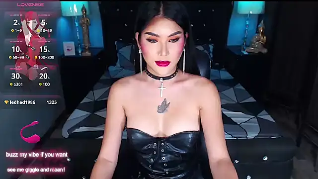 BigCockGODDESS online show from March 3, 1:09 pm