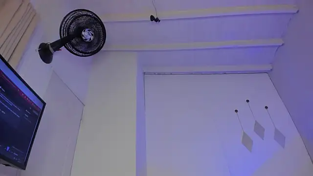 swt-booty online show from September 9, 5:56 pm