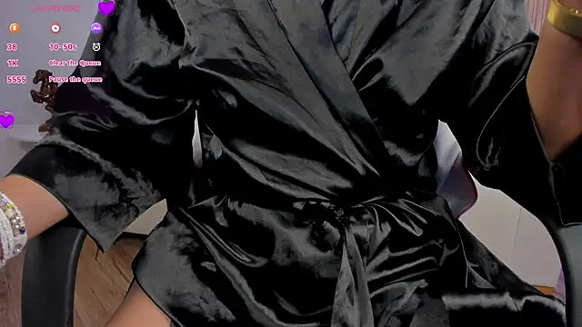 Snapshot of miataylorr1 chatting on February 27, 3:15 pm miataylorr1 online show from February 27, 3:15 pm