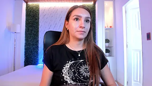 Snapshot of miataylorr1 chatting on October 20, 12:16 pm miataylorr1 online show from October 20, 12:16 pm