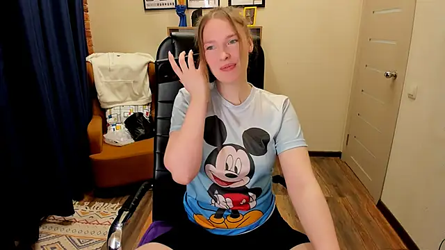  fiona Love online show from February 12, 8:26 pm