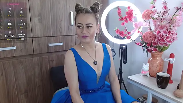 Snapshot of magenta_maturr chatting on November 10, 3:11 pm magenta maturr online show from November 10, 3:11 pm