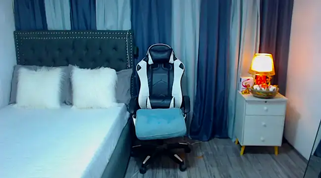 cyberanita online show from December 30, 5:34 pm