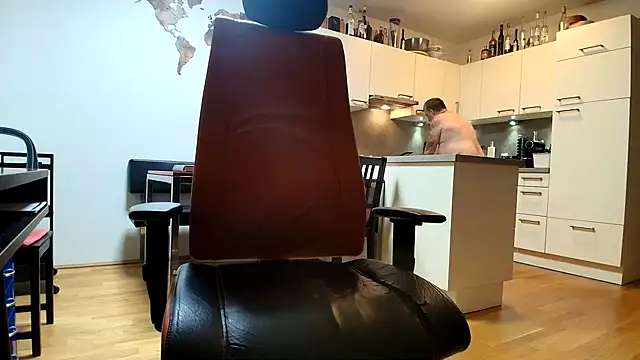 Snapshot of crazylemy chatting on November 14, 8:29 pm crazylemy online show from November 14, 8:29 pm