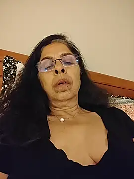 Susannemilf online show from November 12, 11:58 pm